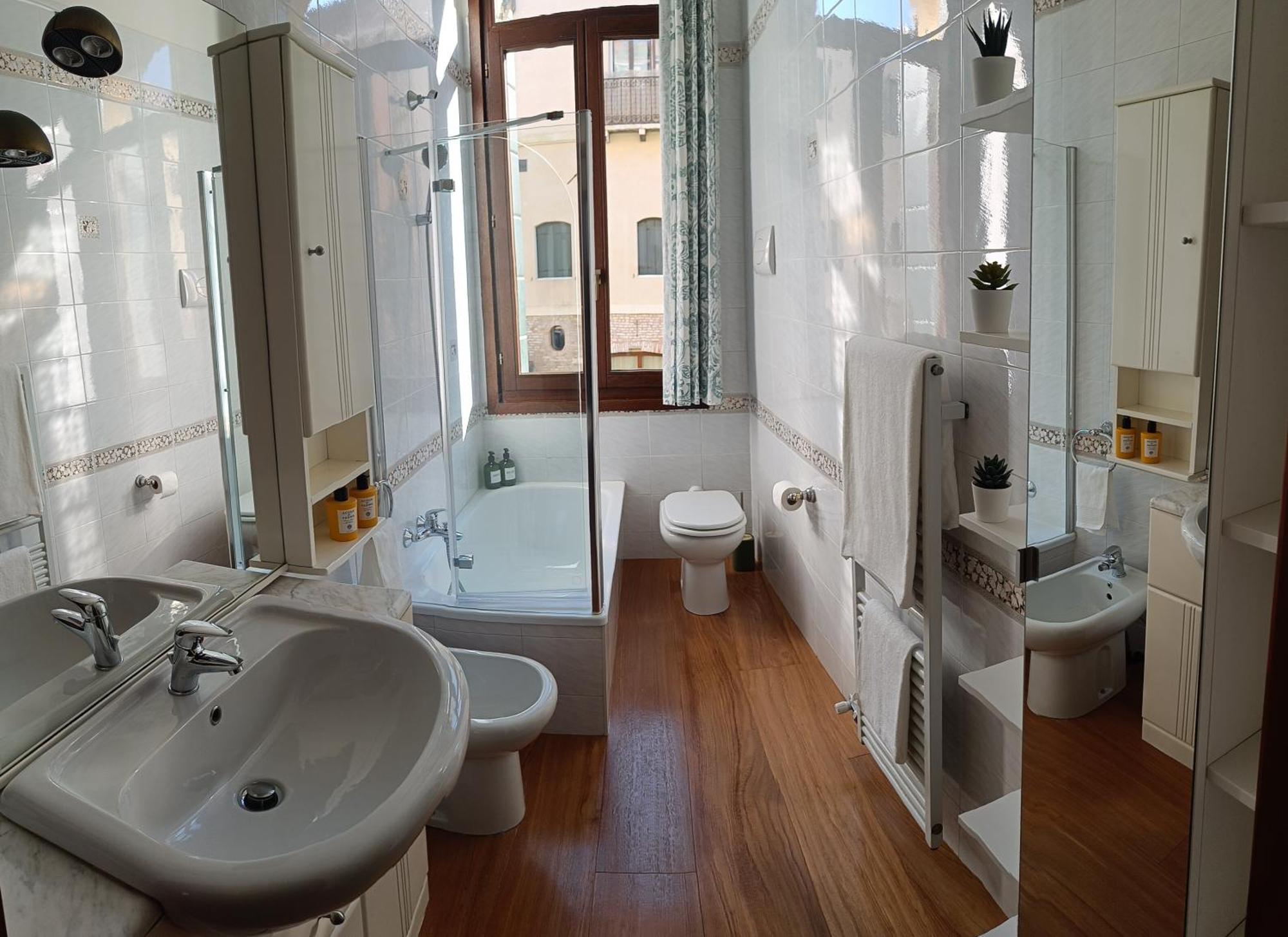 Ca' Dino Venice - Canal View Ngoại thất bức ảnh